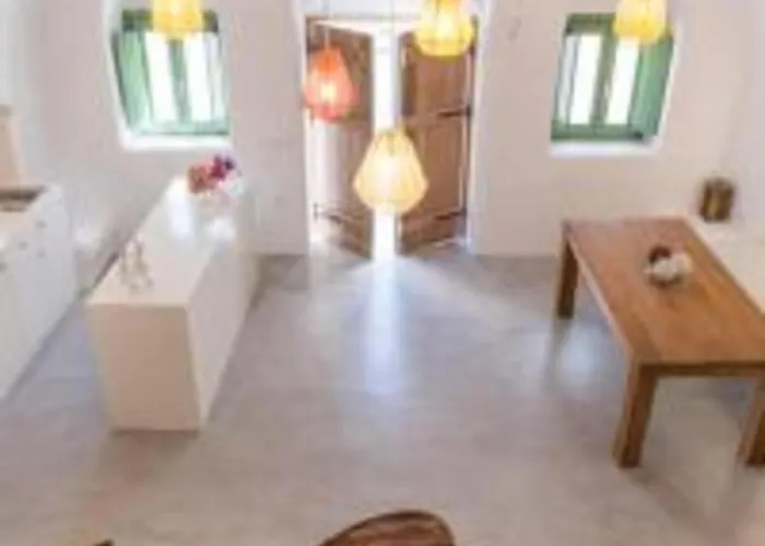 Ayoba Santorini