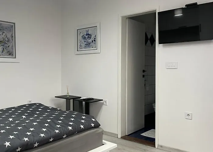 M&M Apartments