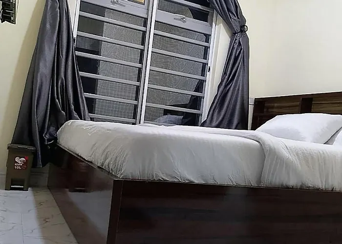 Jka 2-Bedroom-Apt 24Hrs Power Unlimited Wifi , Garden Patio Area,Free Daily Housekeeping