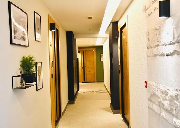 Na Stazi-Luxury Mountain- On The Ski Slope-Free Parking,Tuzlaks Apartment