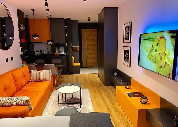 Na Stazi-Luxury Mountain- On The Ski Slope-Free Parking,Tuzlaks Apartment