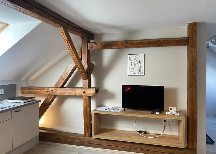 Vatus Apartmanhaz Vac
