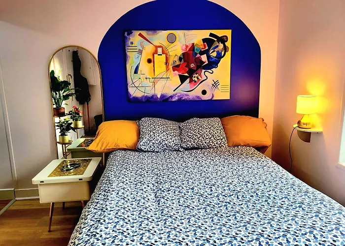 Golden Art Studio