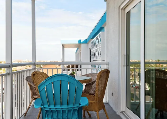 Oceanfront Beach House, Satellite Beach