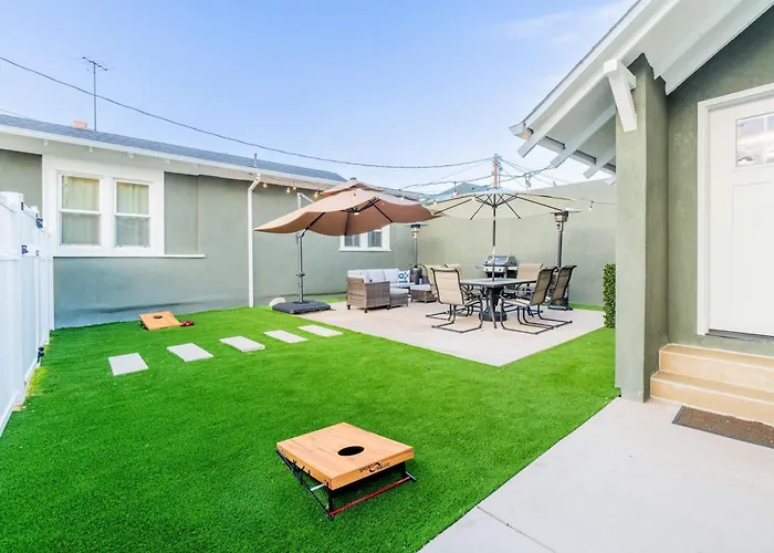 Plush 2-Bed Apt In Riverside Heights!