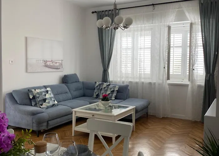 Luxury Apartment Lukas