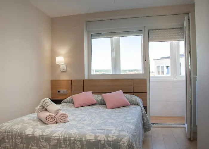 The View - Apartamento Reformado Con Vistas A La Catedral By Leonapartamentos
