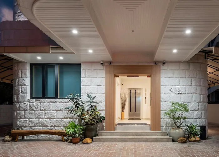 Codrington House - Boutique Apartments