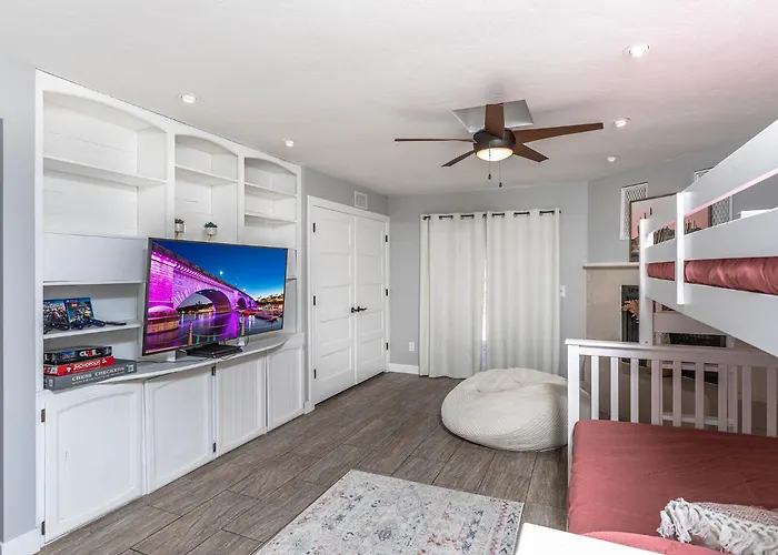 Havasu Viejo - Pool, Spa, Game Room, Fire Pit