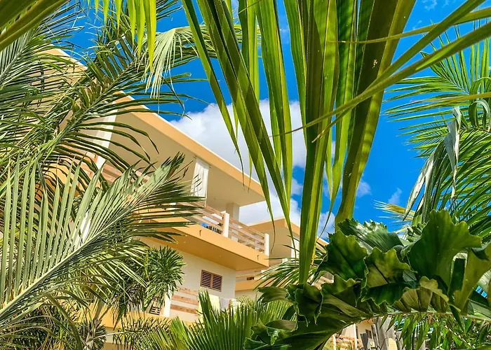 Isla Penthouse & Garden Apartments Bonaire