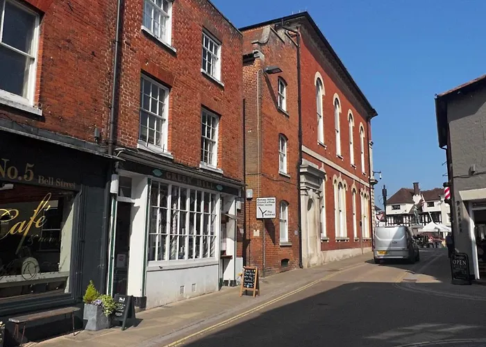 The Farthings - The Best View In Romsey