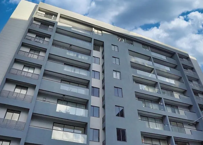 Premium Space In Santiago- 5 Min Away From Airport