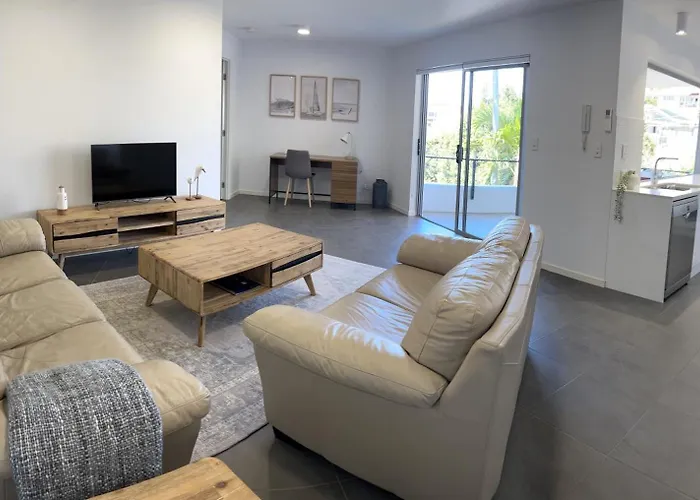 Location, Location, Location - Spacious Apartment