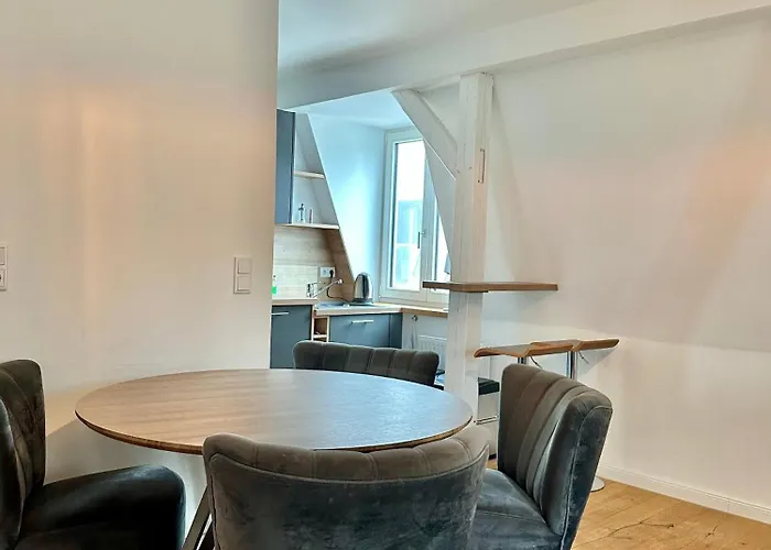 Modernes City-Apartment Mit Blick In Den Park Und 2 Baeder H9