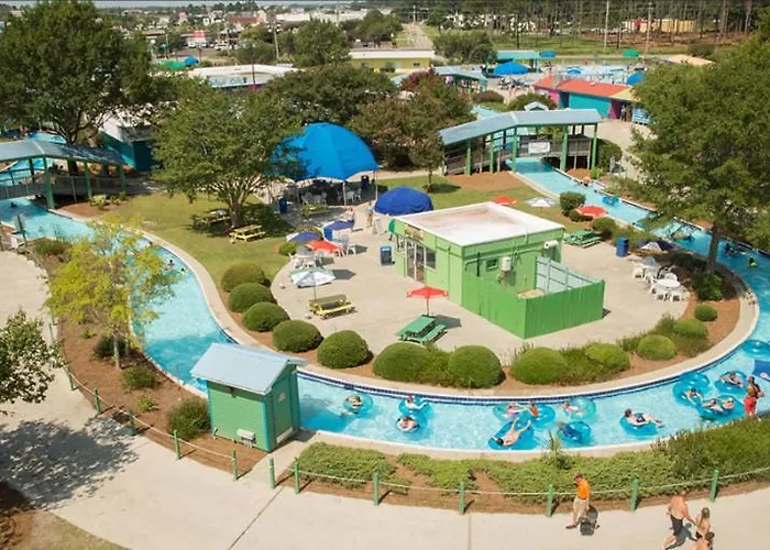 Poolside Condo In Surfside Beach