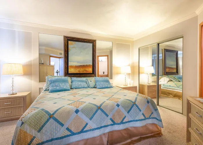 Seven Springs Meadowridge 3 Bedroom Premier Condo - Sleeps 10, Pet Friendly!