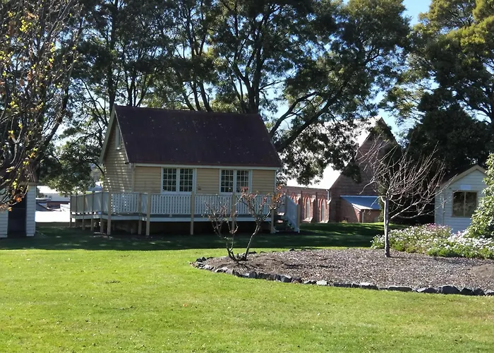 Goldfields Studio Apartment, Beaconsfield - Fully Self-Contained, Air-Conditioning
