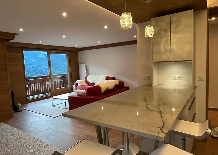 Renovated 6 Pers Luxury Chalet In Meribel Centre 85M2 3Br 3Ba With Mountain View And Boots Heater !