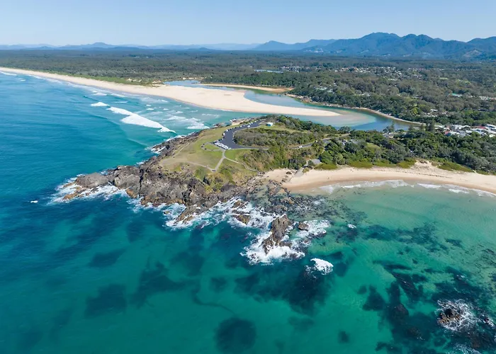 Sawtell Beachfront Villa - 2 Mins To Everything!