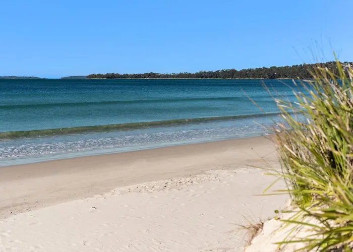 Salt Life Studio 47 - Belle Escapes Jervis Bay