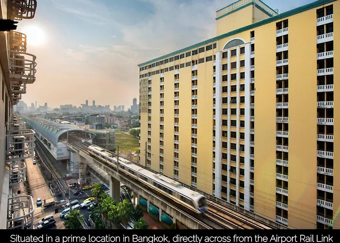 Hotels With Four Stars Nasa Bangkok - Airport Rail Link Ramkhamhang