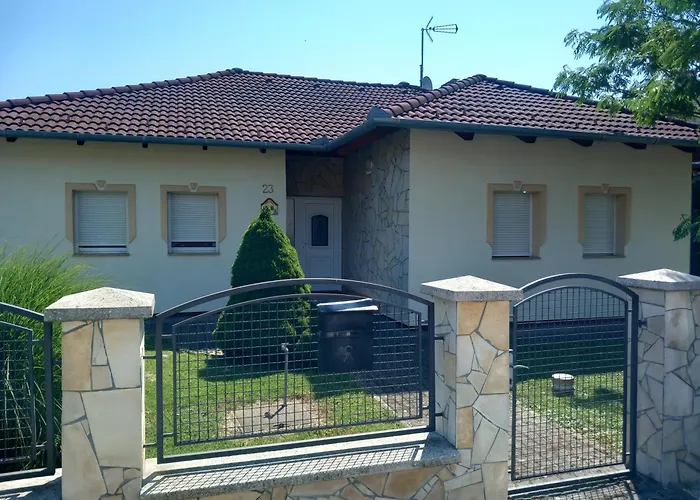 Petra Apartmanhaz