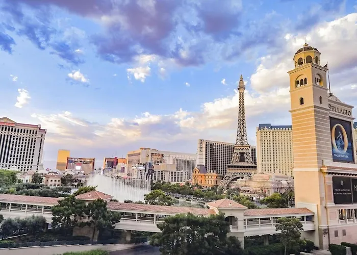 Stay Together Suites - Spacious Condominium On The Strip Sleeps 12 - No Resort Fee
