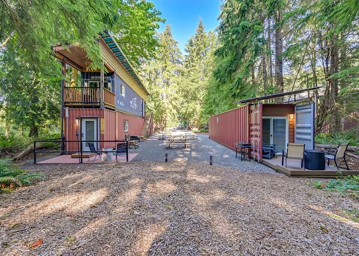 Steps To Foothills Trail: Unique Carbonado Studio