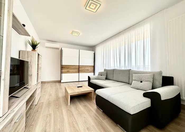 Urban Plaza Astra - Rise Private Apartments & Suites