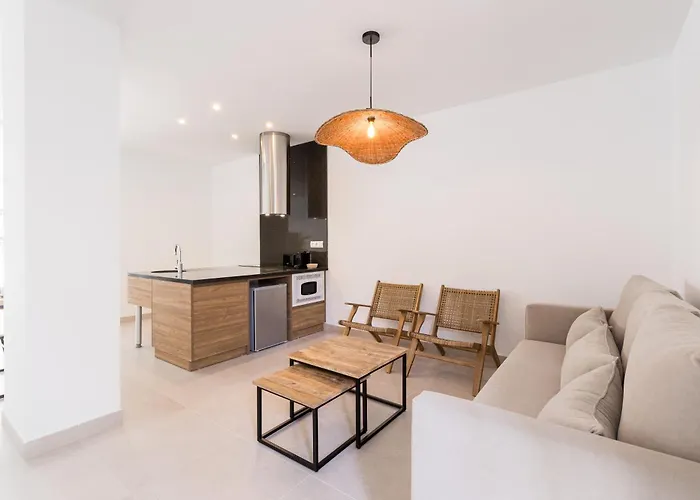 Bossa Bay Suites With Private Pool - Mc Apartments Ibiza