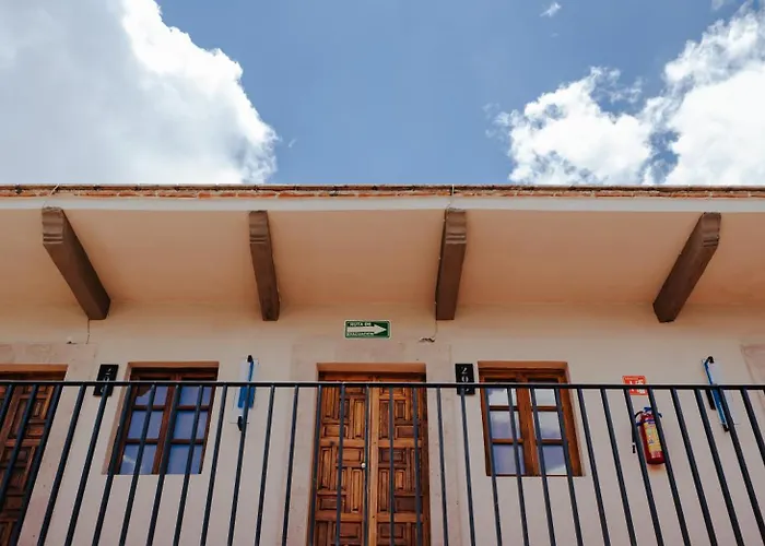 Mikaella Hotel