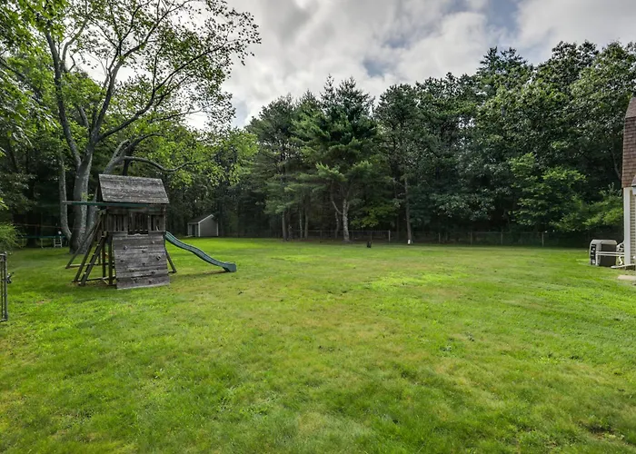 7 Mi To Downtown Providence: Quiet Apt In Seekonk