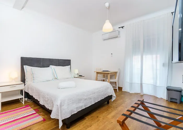 Mar- Milfontes Rentals