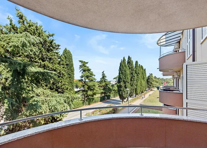 Feniks Fazana Apartman