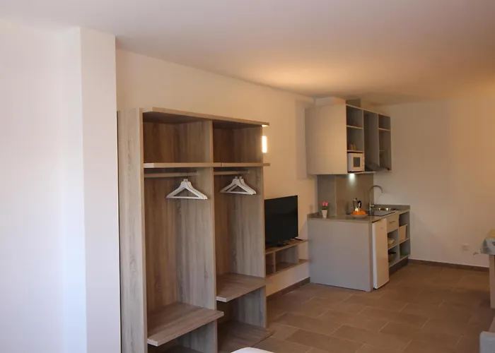 Apartamentos Turisticos Pontepedrina By Bossh! Hotels