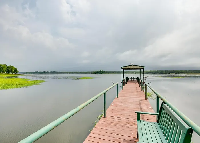 Emory Studio Cabin W/ Lake Fork Boat Access!