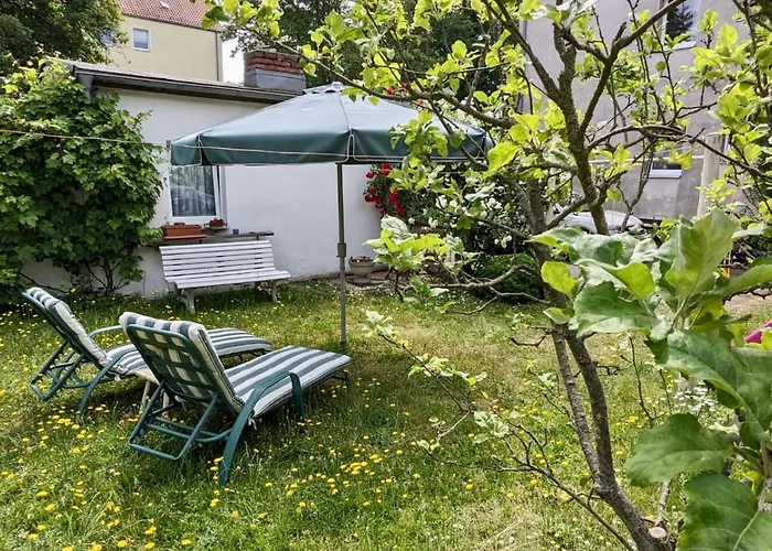 Grosse Ferienwohnung Mit Loggia Und Garten In Cottbus