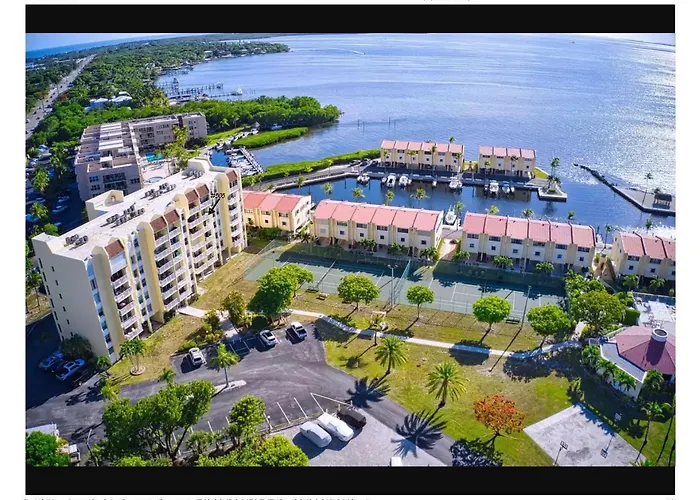 Islamorada Paradise Overlooking The Fabulous Florida Bay.