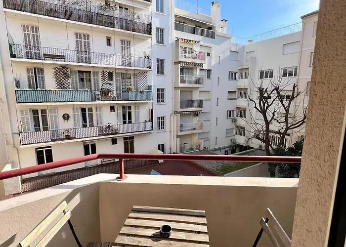 Studio Climatisé, Cosy et Calme au Centre Ville