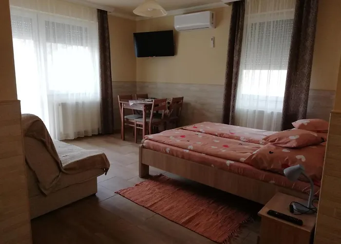 Imola Es Andrea Apartmanhaz 3
