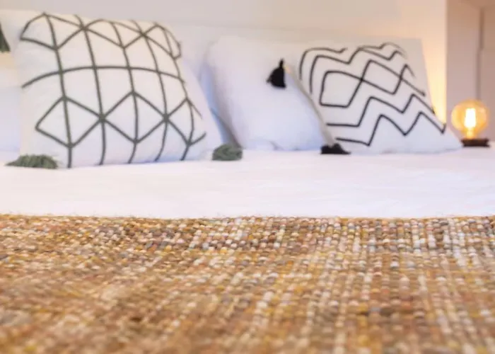 #11 Staywizus - Alex Suite Terrace Parking Ac 2 Bdr 5Mins To Sea
