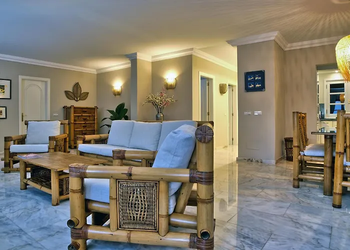 Casa Natalie La Marina