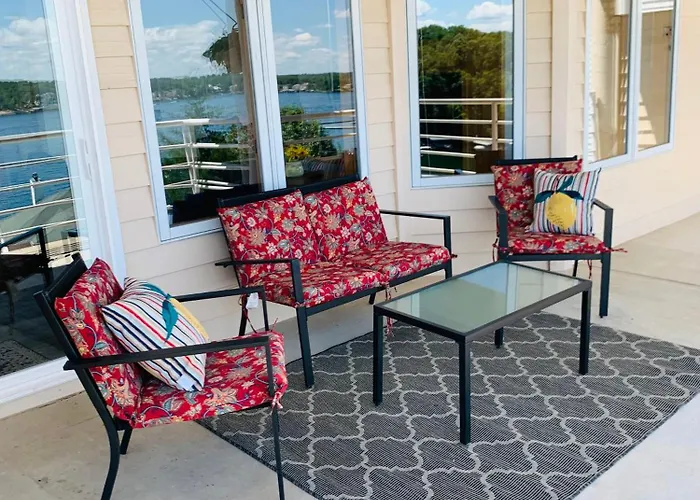 The Best Lake View In Ozark.