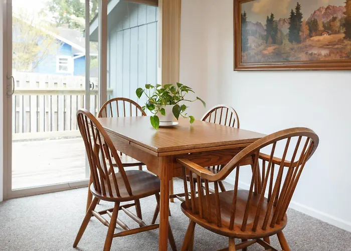 Hendo Hideaway Unit B 2Bed,1 Bath
