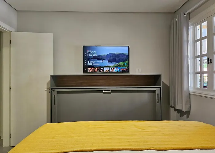 Flat na Riviera de São Lourenço com serviço de hotelaria