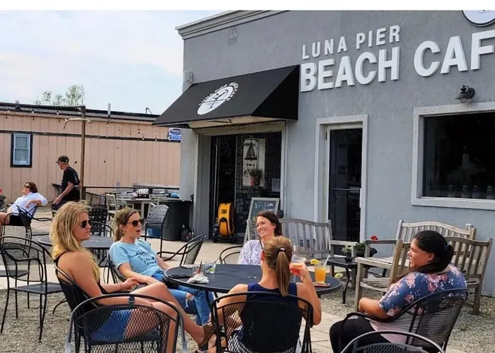 Actual Pretty Boy Floyd'S Hideout - Lake Erie, Mi
