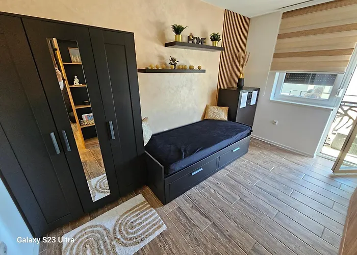 Apartman Lena