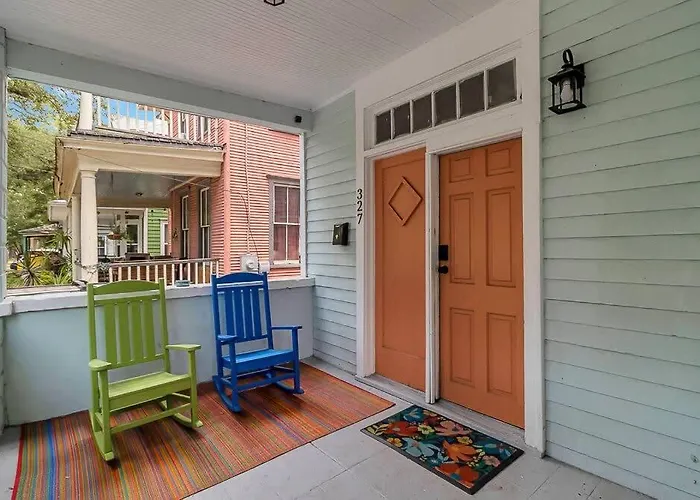 Contemporary Apartment - 5 Min To Tiaa Bank Field!