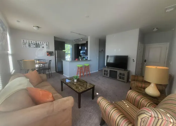 Luxury 1Br/1Ba W/ Top Amenities In Prime Location