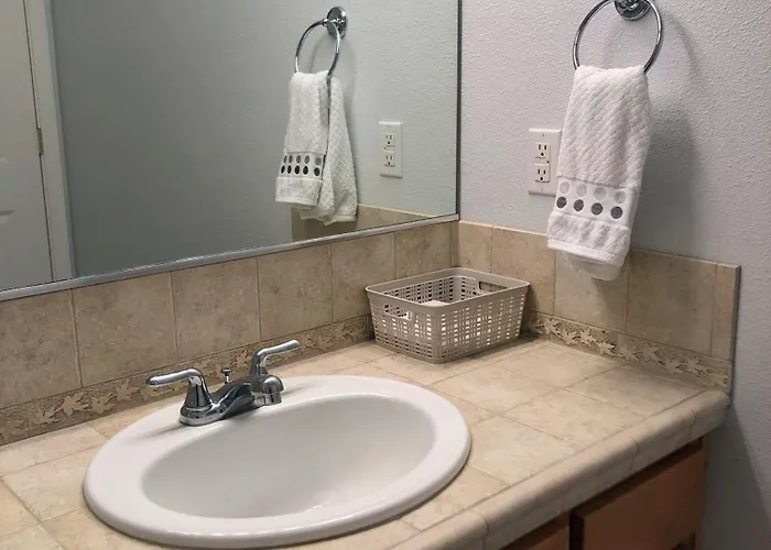 2 Bedroom Suite: Views, Private Entrance, Evchgr